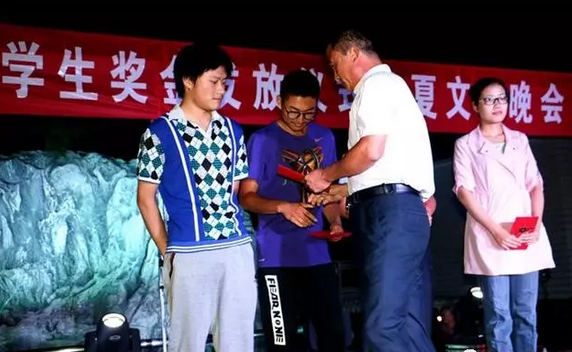 微信截图_20170823083807.png