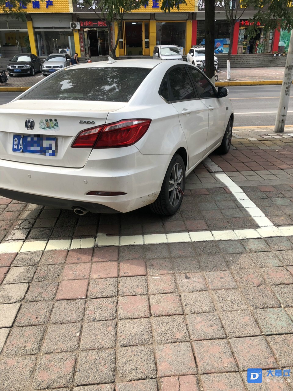 100341wd86kd6iyi859yb5_meitu_2.jpg