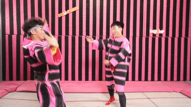 640 (8).gif