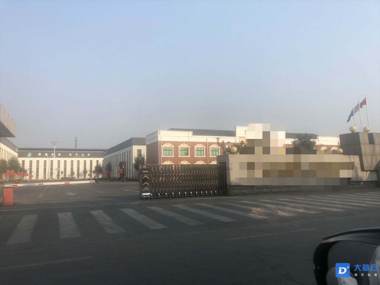 100456wgfv27v2g3g1i7ia_meitu_1.jpg