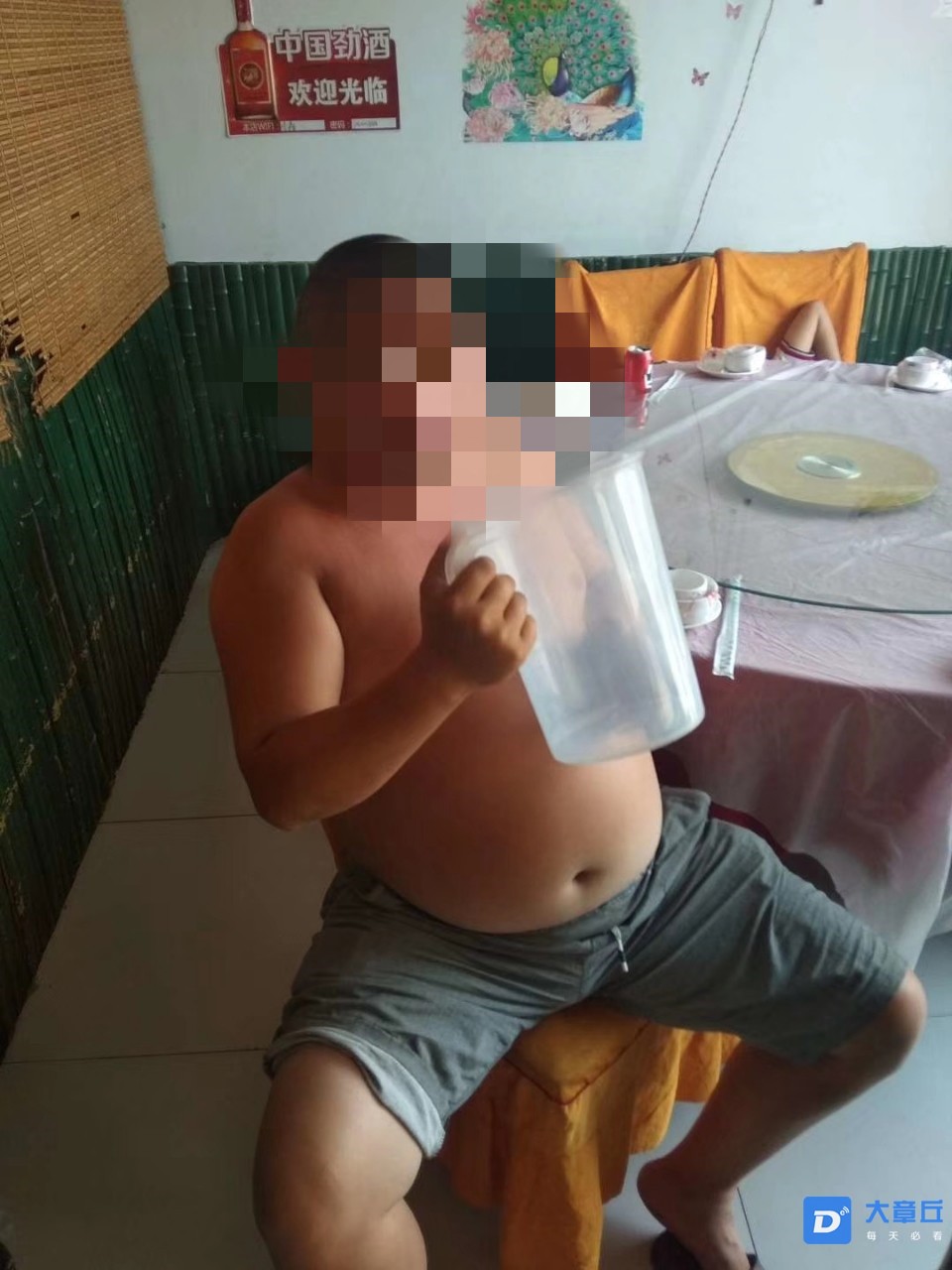 093723qqa9gn193vvhrr17_副本.jpg