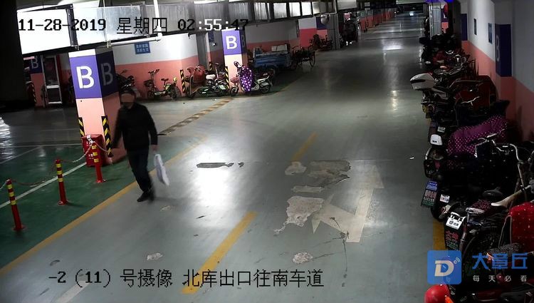 6adcb34dfd5c45e9bb4d7876e6e310df_meitu_2.jpg