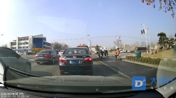123036stdvg5q8u5qxdtwg.jpg