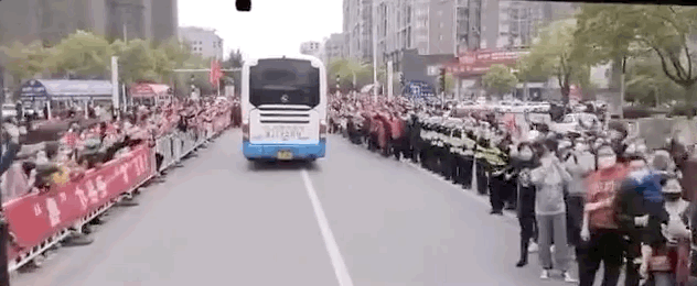172456zjdk7o1164b44hg1.gif