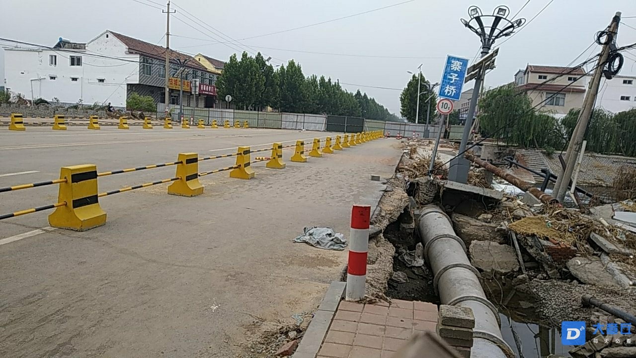 092644om0mm08m82cf8mj1.jpg