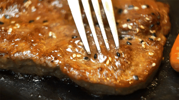 144511bvrz3r3qrr3lvx3h.gif