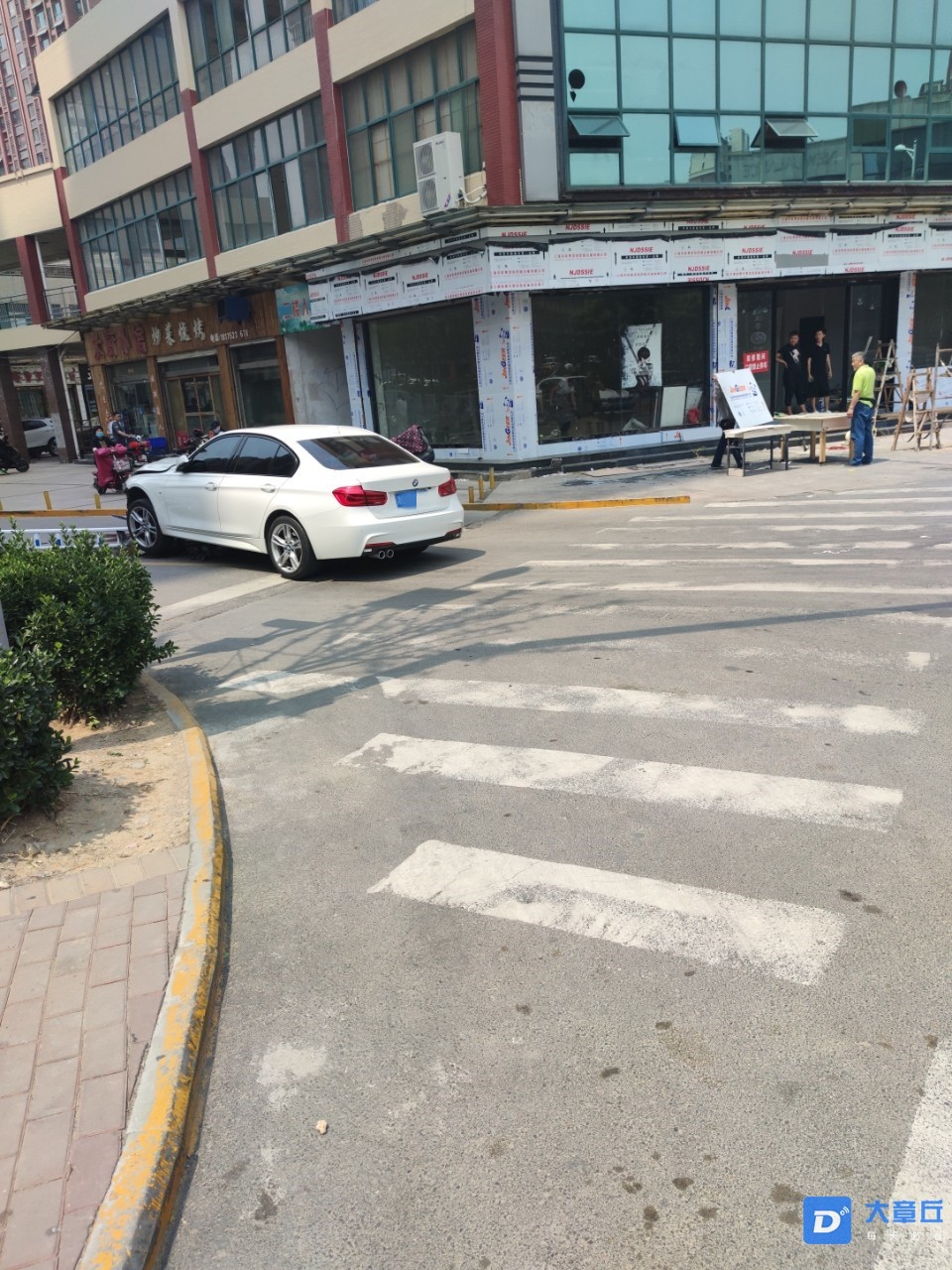 130845m9a1z1pe11bxf4q9.jpg