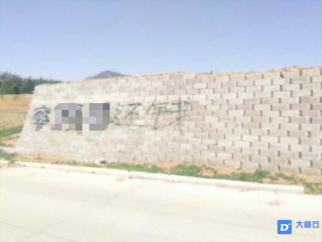 222340cpt8o1lu40p0uozr_meitu_3.jpg