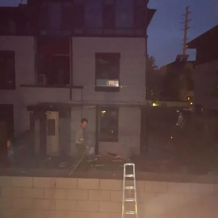 170008j3artnaa09zatacf.jpeg