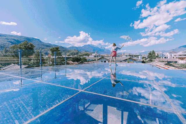 142457w82q8qa5z8dhz8fa.gif