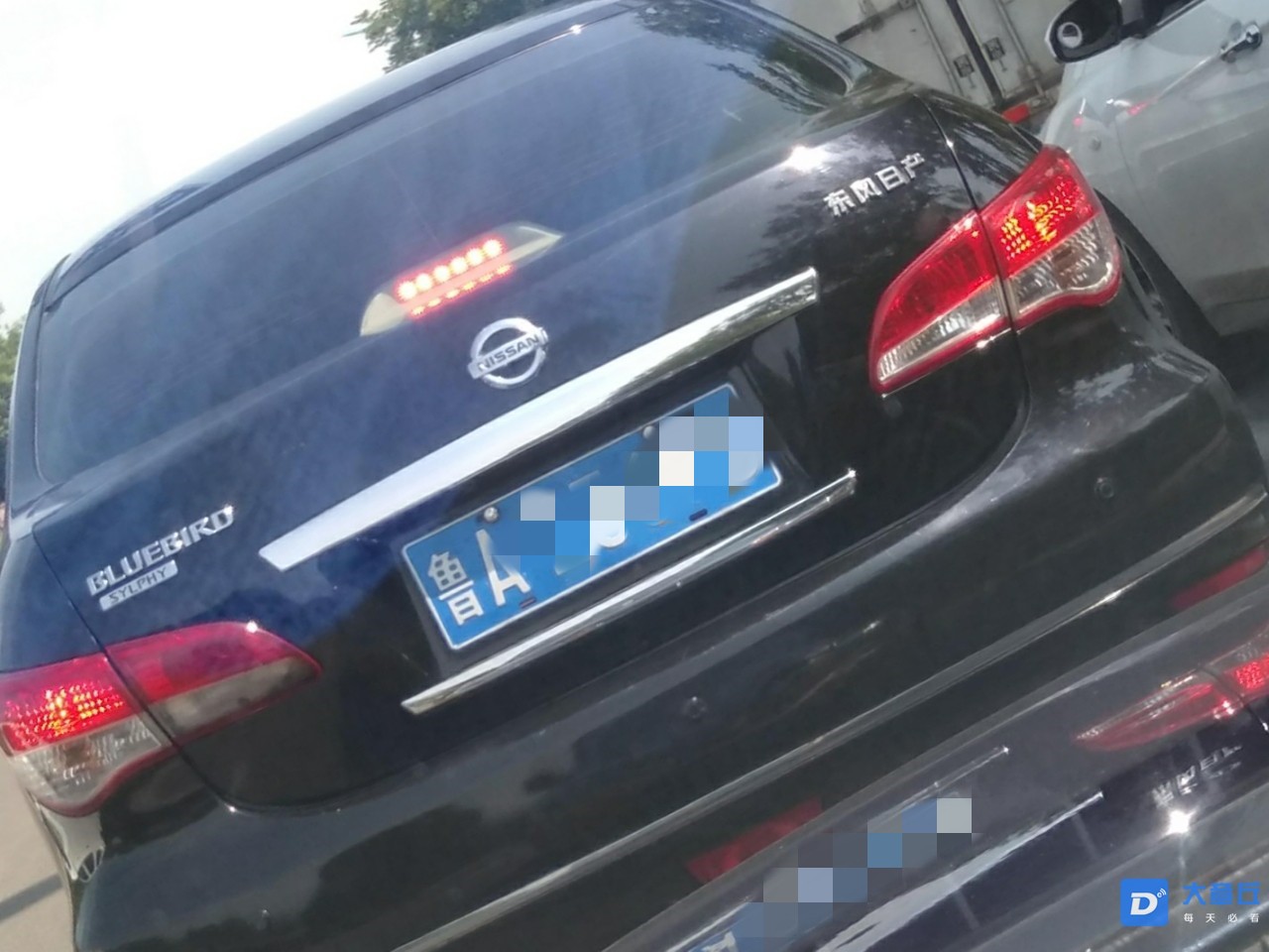134545uxb5igx99ntnvsb6_副本.jpg