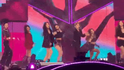 142456znvq311qvmb1xkqv.gif