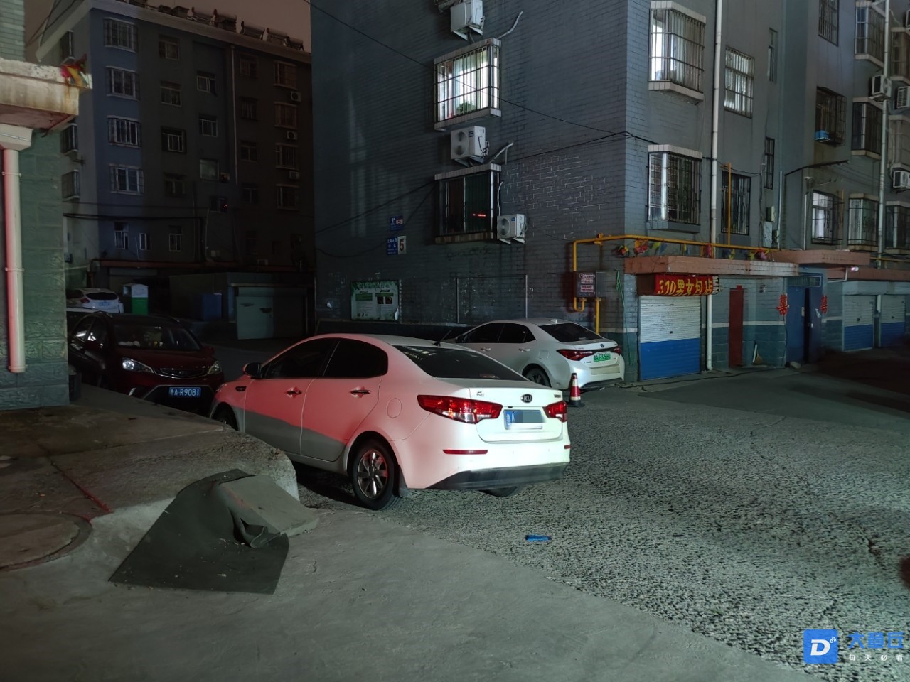 232508x7lxvxd7uudl59bx_副本.jpg