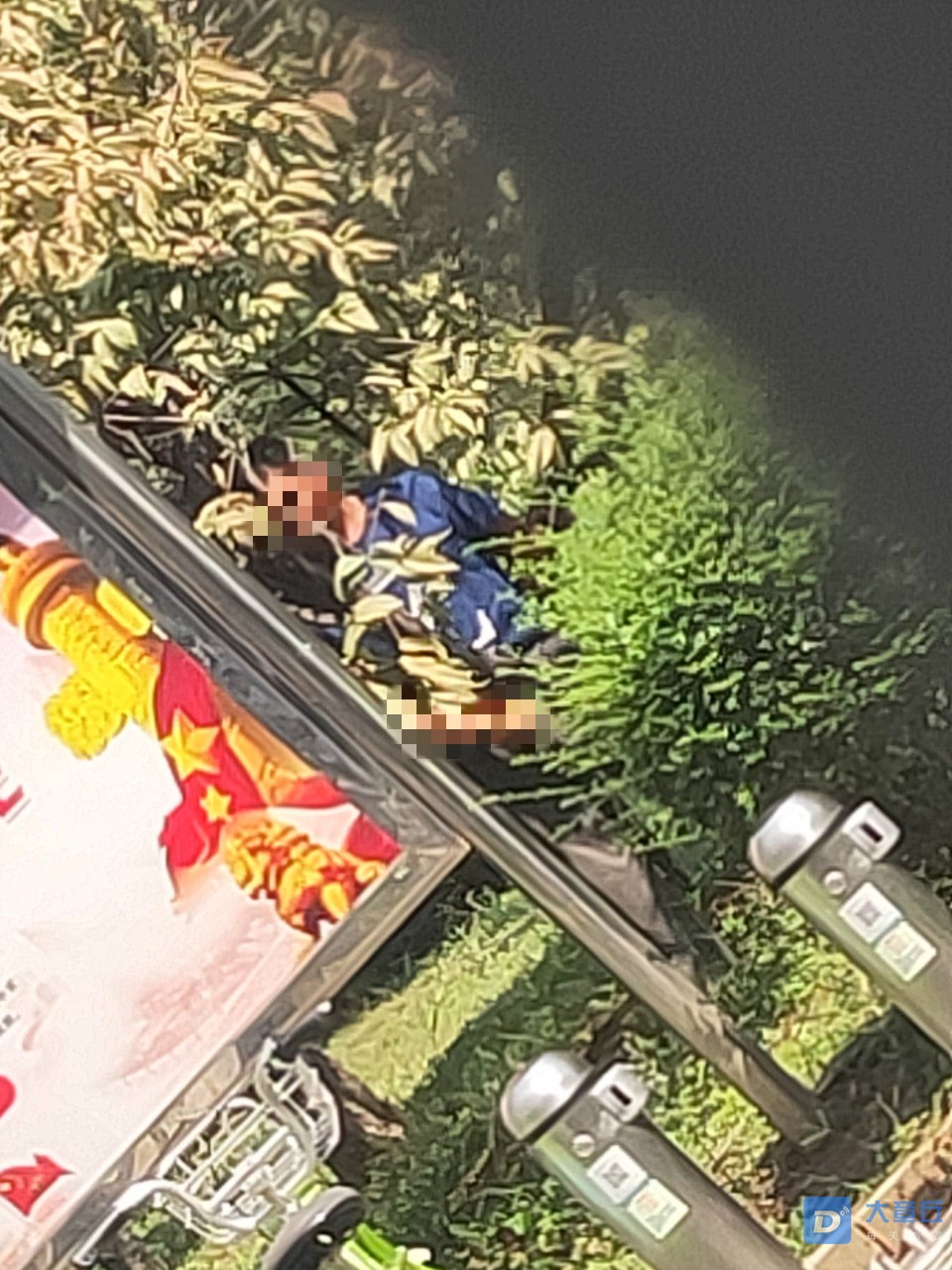 103953kjkrxcjhc4ekfyze_meitu_2.jpg