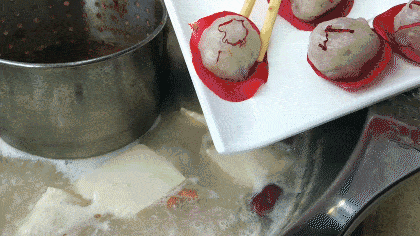 151044cjuq7htu37zknymq.gif