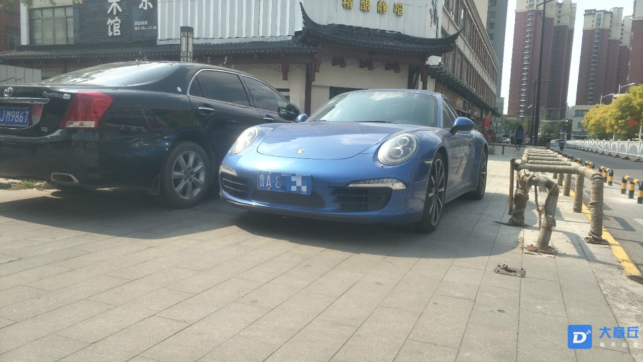 130007to7w6q4z235l6295_meitu_3.jpg