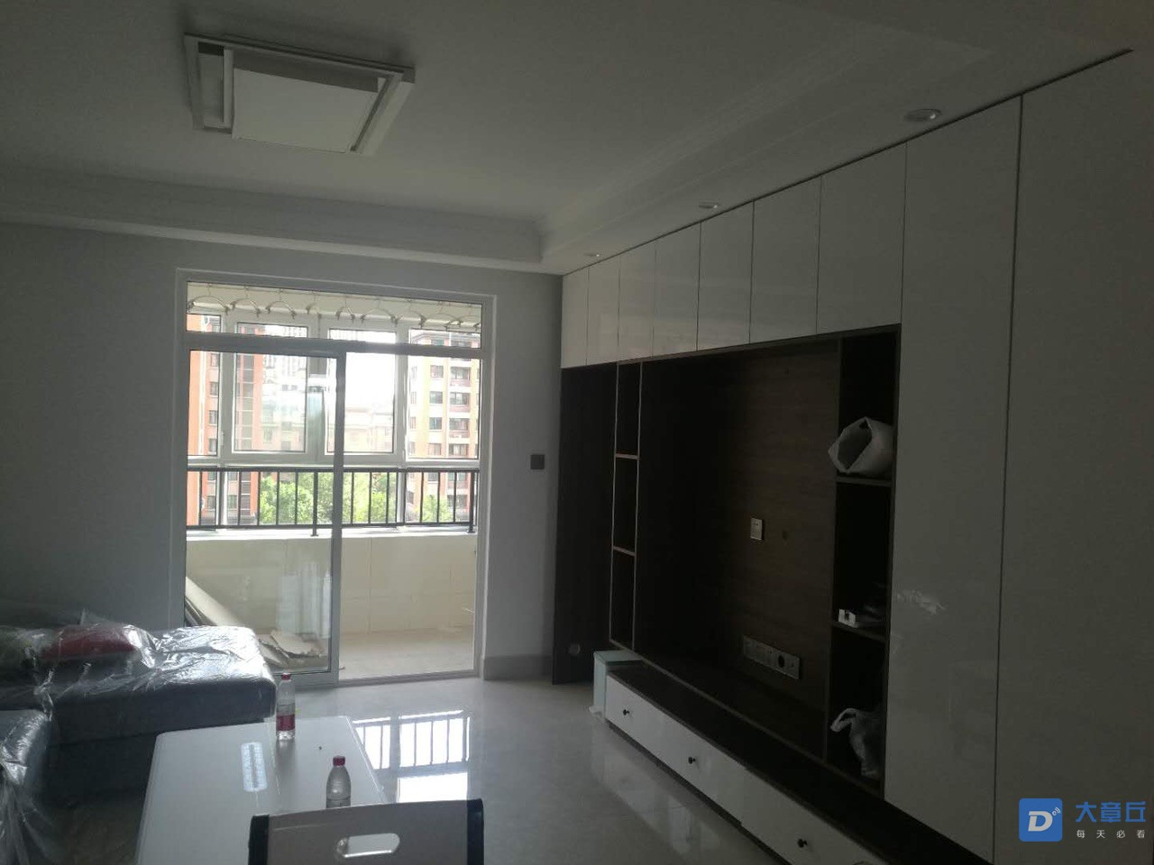 front1_0_FljCrszeizp2TeRpCqEWAZUqxNFe.1602573150.jpg