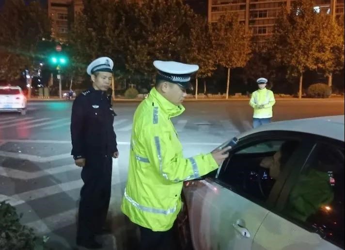 微信图片_20201027085919_副本.jpg