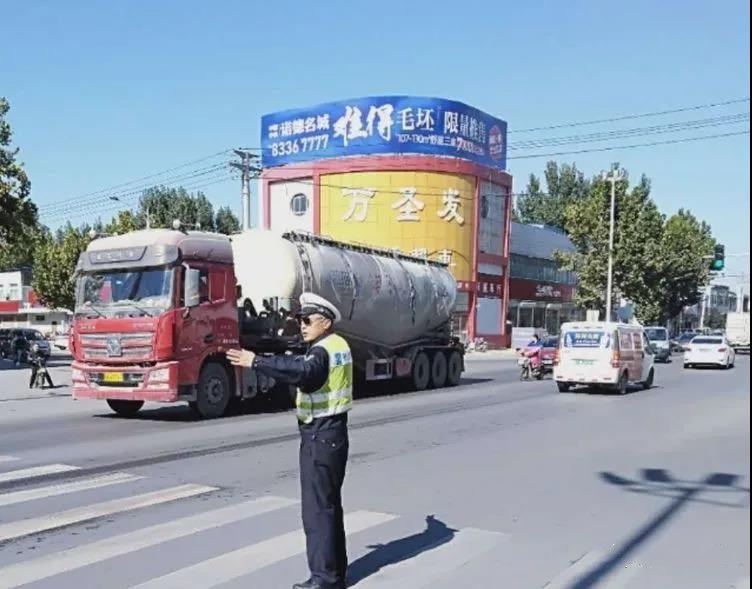 微信图片_20201027090012_副本.jpg