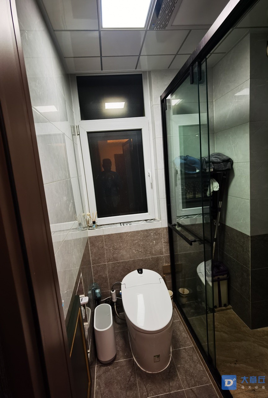 front1_0_FqofJ-3yfNWUQjom1LZ5Vi2URhPj.1605145825.jpg