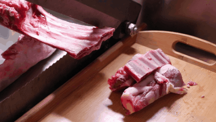 140941yyiipst9gity79lu.gif