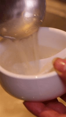 143330d501rt5txxc4lrzc.gif