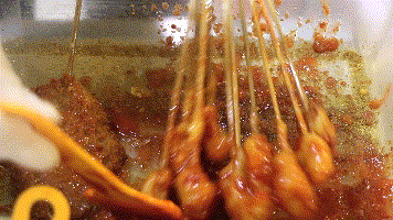 113318a0fqccfck4q201fl.gif