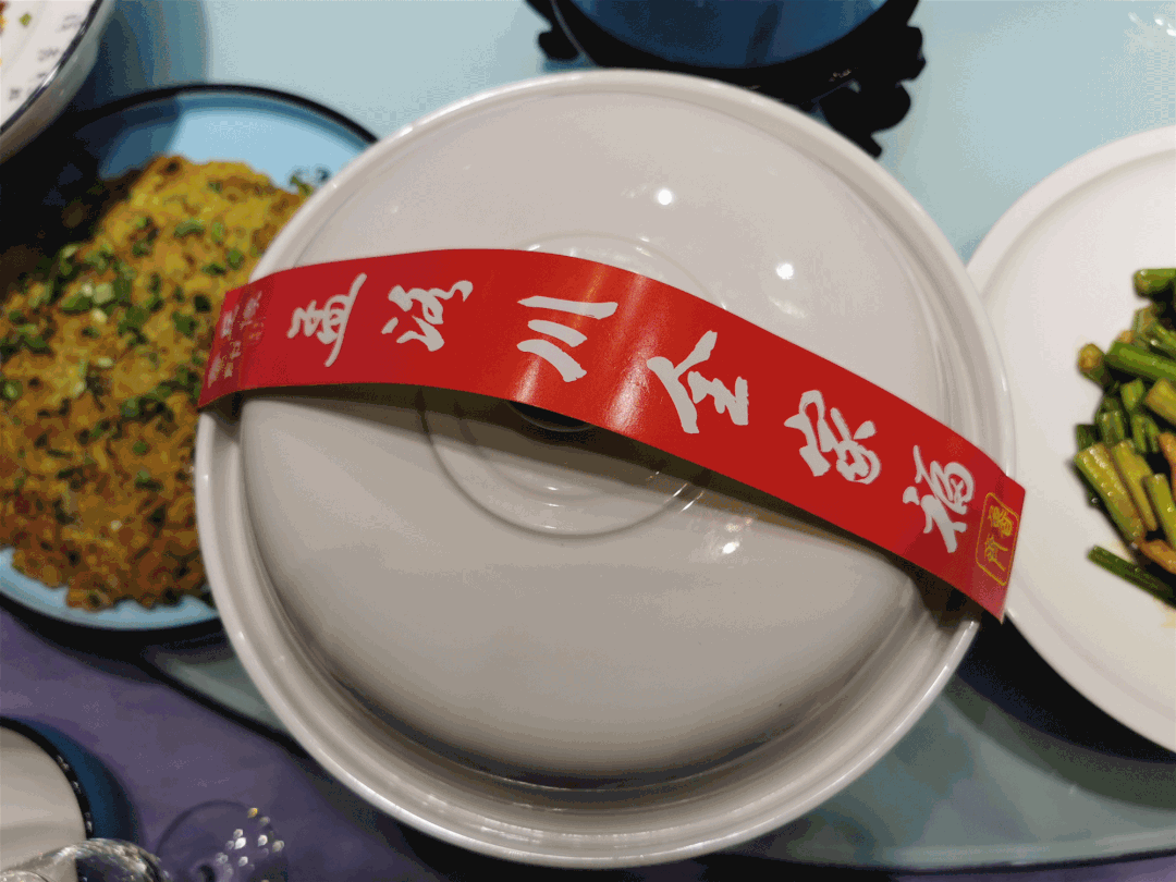 120151f2229k2irnvrk9ke.gif