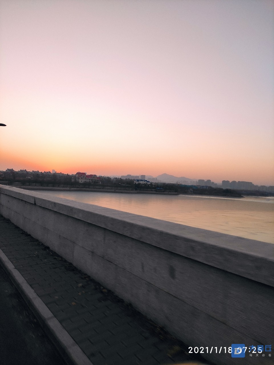 front2_0_Fj-1btwAqeyKiQnX-HRInyUKGsf3.1611195116.jpg