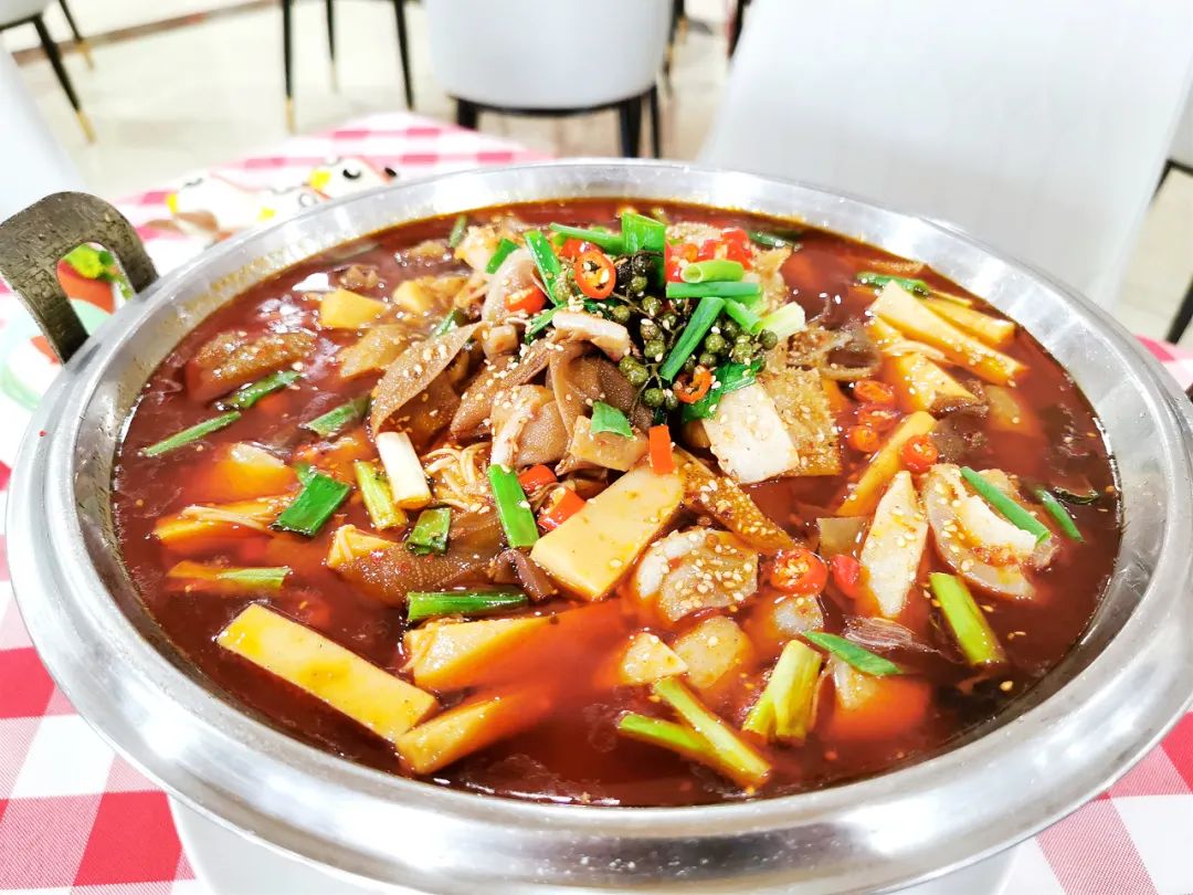 135853lbkt1adaatkacsc4.jpeg