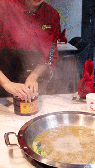110427rhnu72a3n2a9f3ka.gif