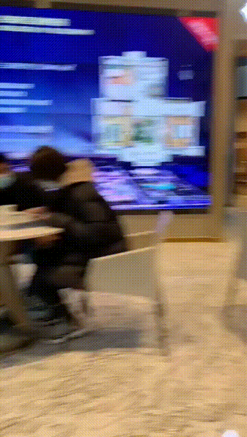 084017u5xd2dxy3r0xrx11.gif