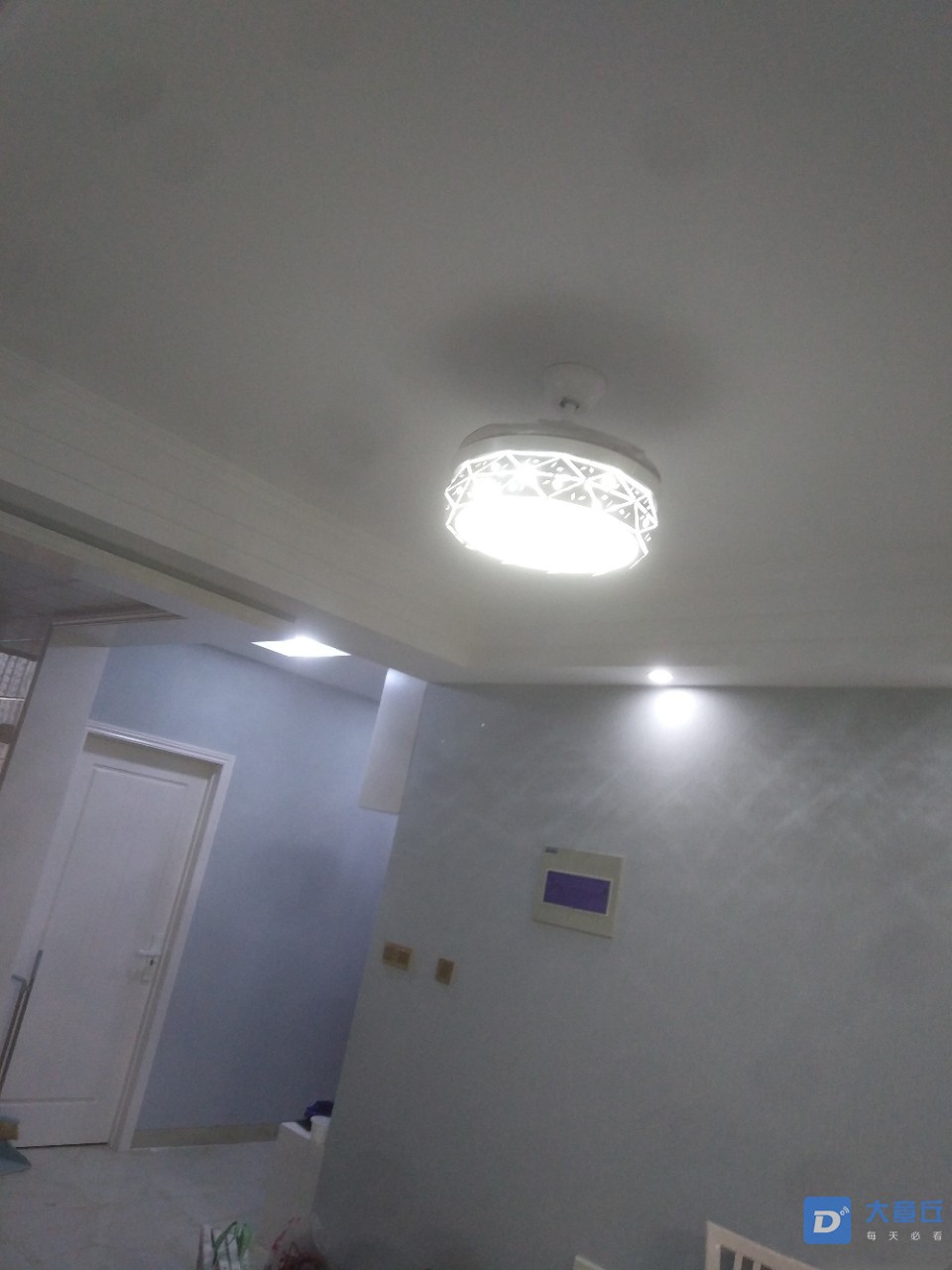 110540wyavjysp80jpvq06_副本.jpg