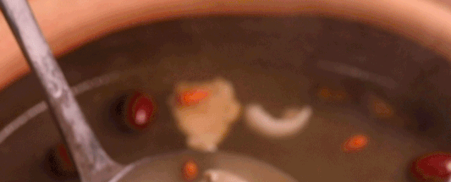 100622o8a9nl2129zykz9a.gif