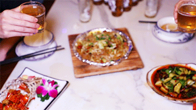 144201uh2ae8u8r21r2k24.gif