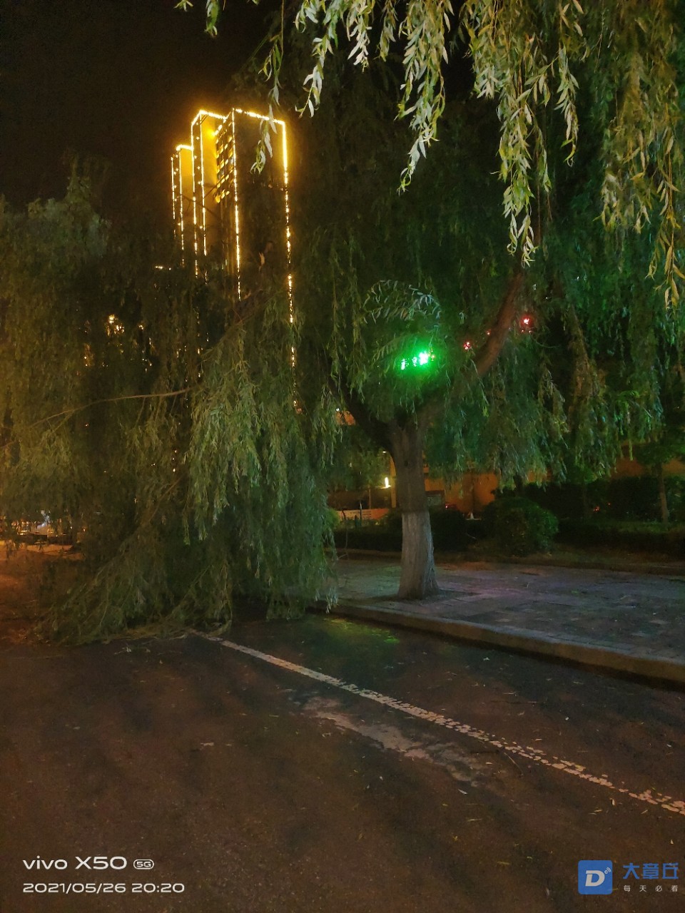 front2_0_FrQL8M5iHJvHwWDq-DOp8lOrunpK.1622031775.jpg