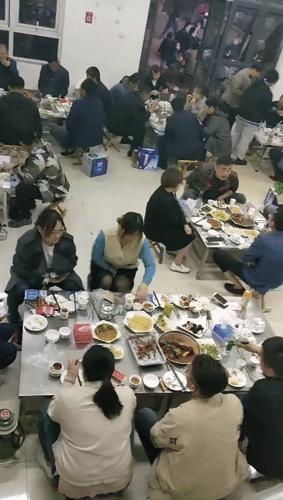 132438qufizf8080iue4rt.gif