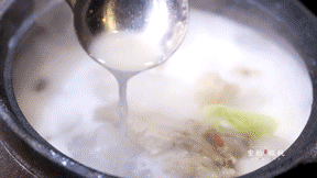 151226lzzpeeeiomplrmlu.gif