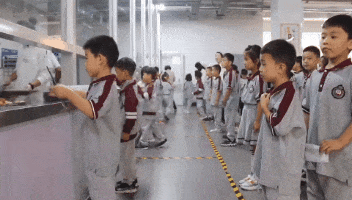 161136c800ktte096w19t9.gif