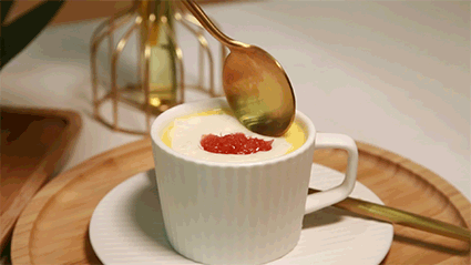 142601ec399zve9emei9ez.gif