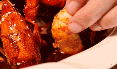 140241mgo00wiwi7gfd030.gif