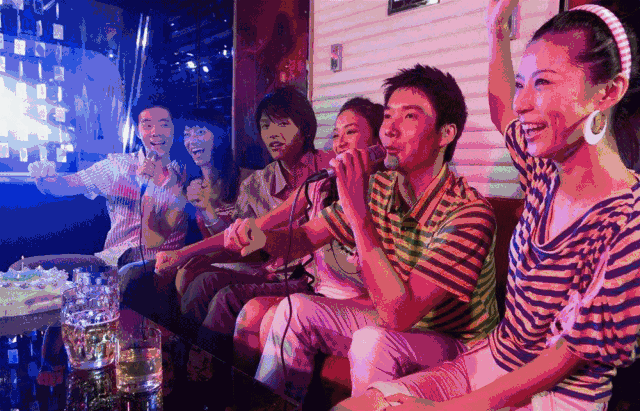 112922xshkzmtmak922cxz.gif