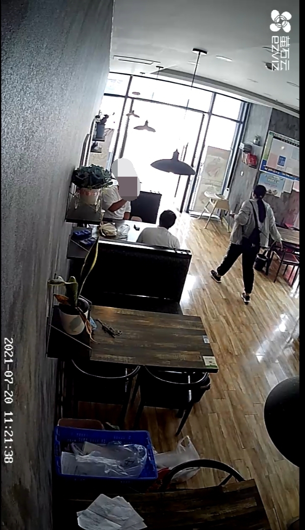 130618ds8eoheeznl4heke_看图王.jpg