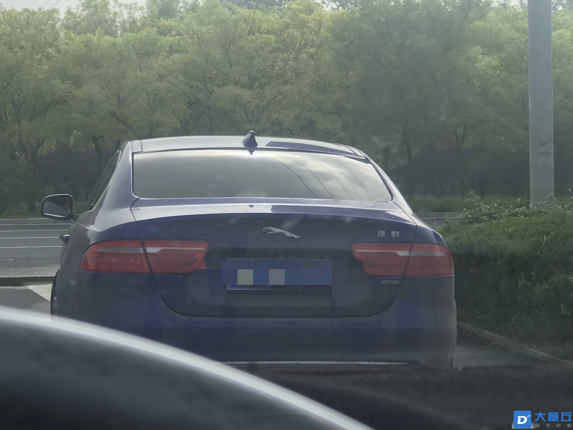 112549vi1ltaeeoiozeolo_副本.jpg