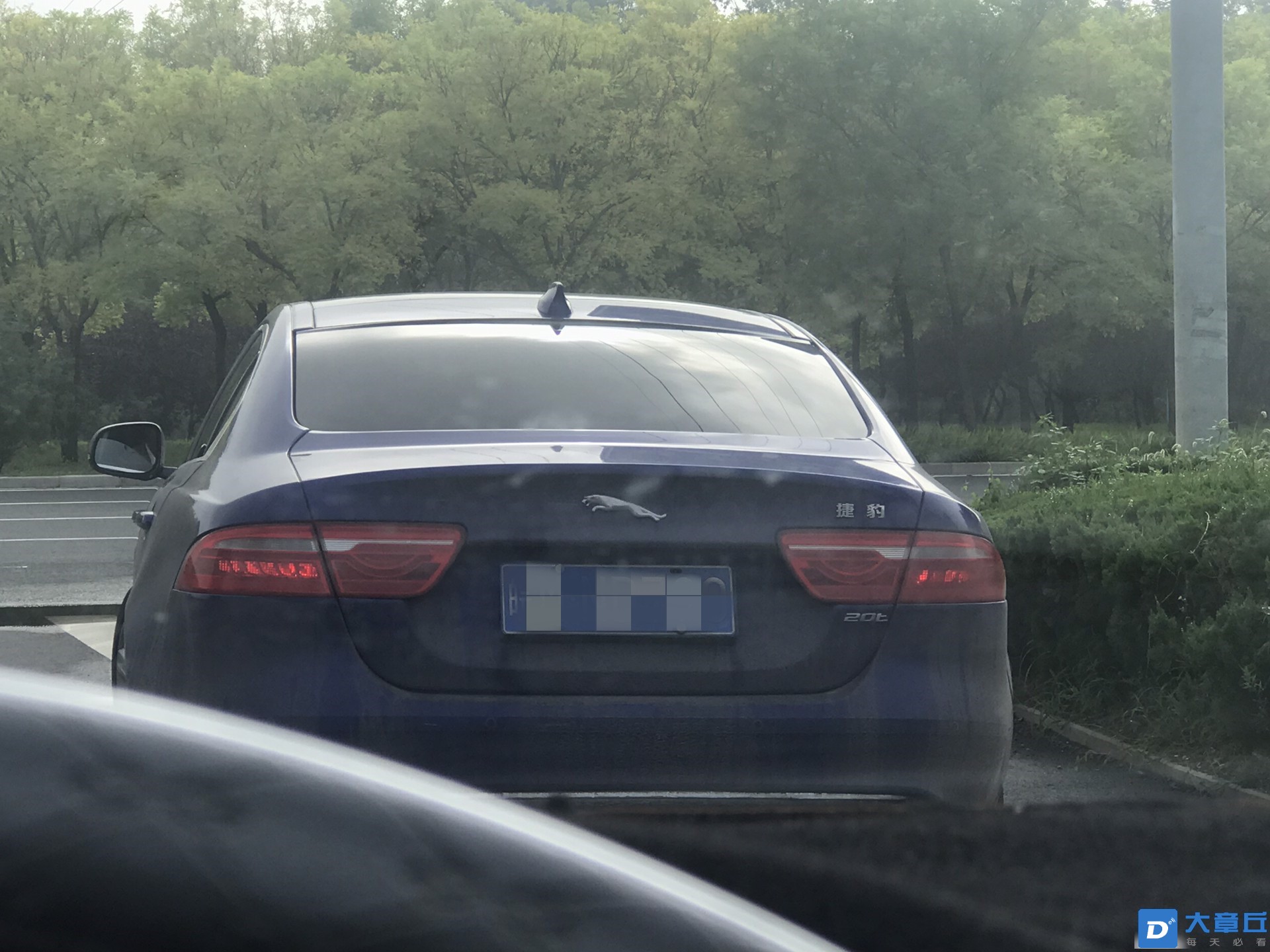 112549ltiz3228286iz8s7_副本.jpg