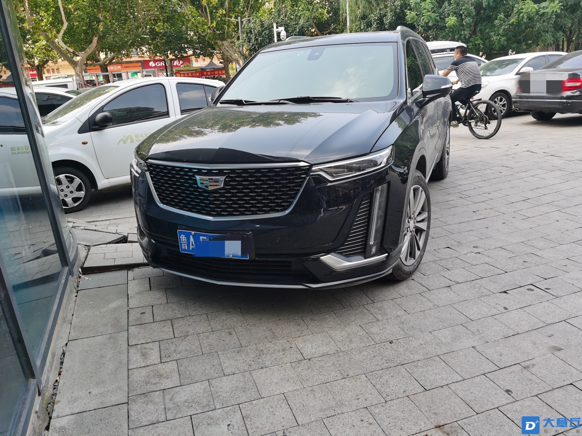 114409oqxxuxjqot4uzx7j_副本.jpg