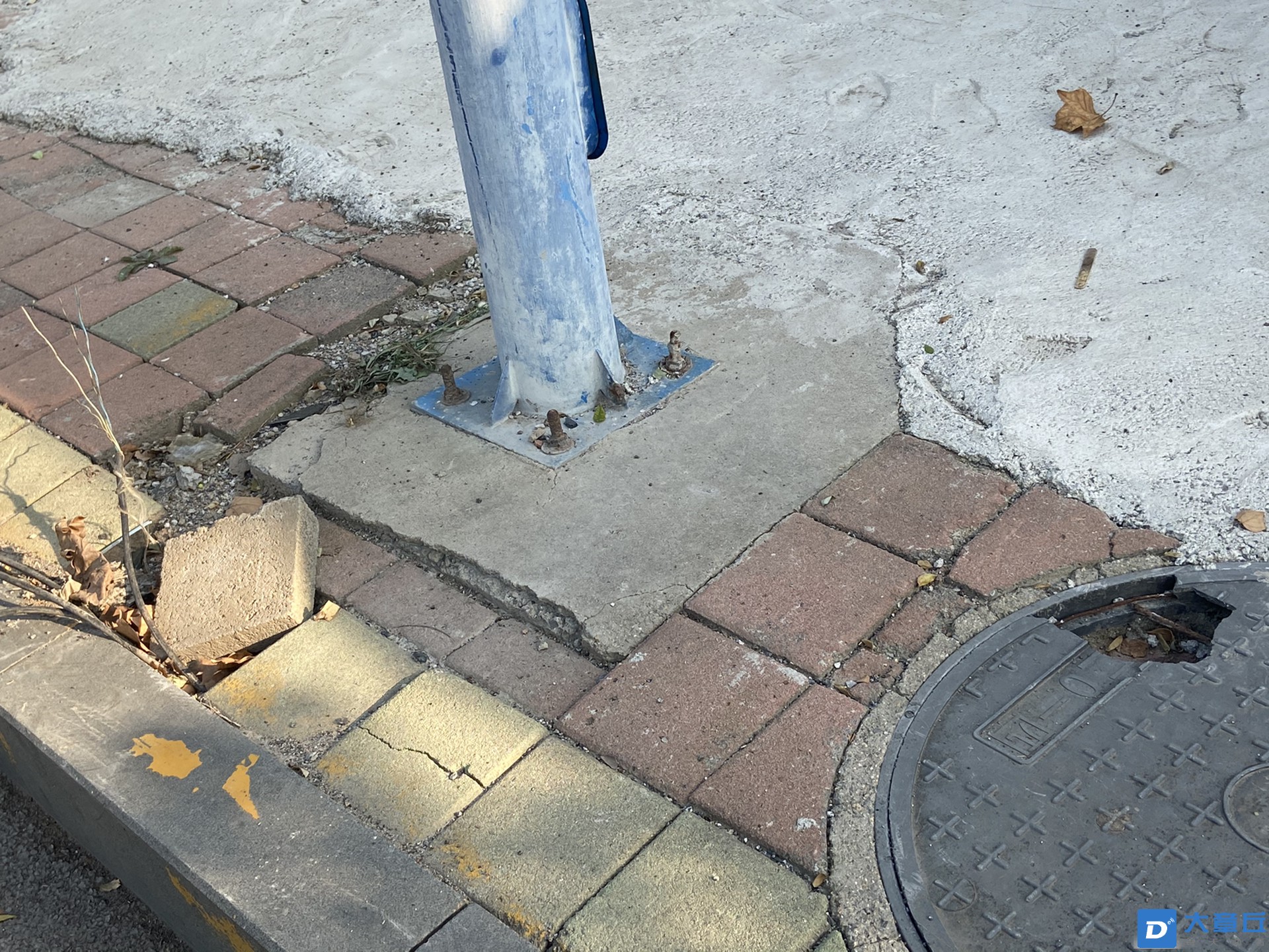 front1_0_FvF92blI1C0_oHzaZGaxS5GeHvNm.1631545605.jpg