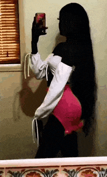 front1_0_FhvT_fw7Cg1hsuuZo_d6v3qaJQaG.1634026445_16_14_06.gif