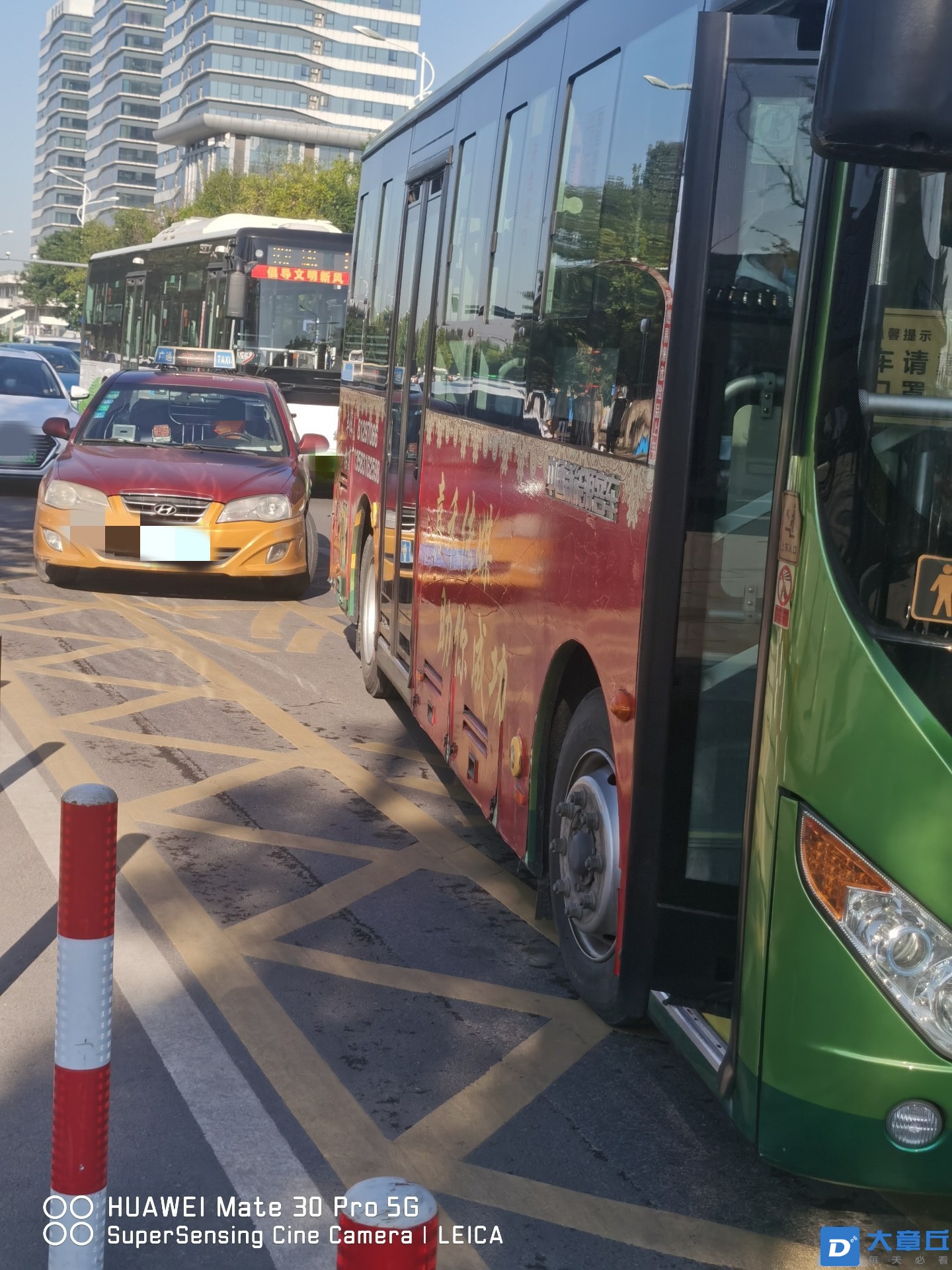 185329kmzmfomp3a8mw1m1_副本.jpg