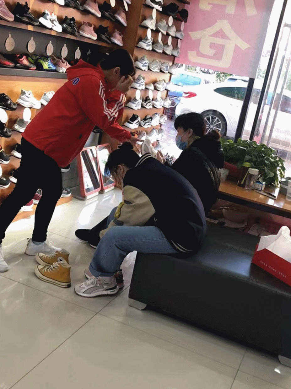 090647t8twlitcmryc1cww.gif